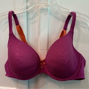 Cacique Size 44B Lace Overlay Lightly Lined T Shirt Bra